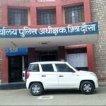 पुलिस वालों ने ही कार सवार के डेढ़ लाख निकाले!, ASI समेत चार पुलिसकर्मी गिरफ्तार, जानें क्या है मामला