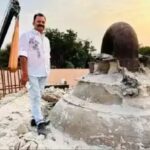 Major accident on Chambal river front, engineer and laborer died while opening the world's largest bell, ADM will investigate
