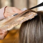 Get rid of applying color to gray hair every month, adopt this home remedy, you will never need it