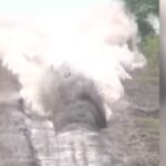 The ground was seen bursting with an explosion, people asked what is this, watch the video