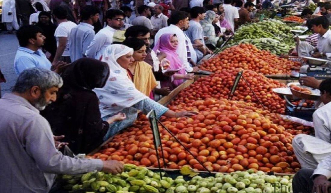 From tea to chicken, inflation went out of control, 100% increase in gas prices, Pakistan is in trouble.