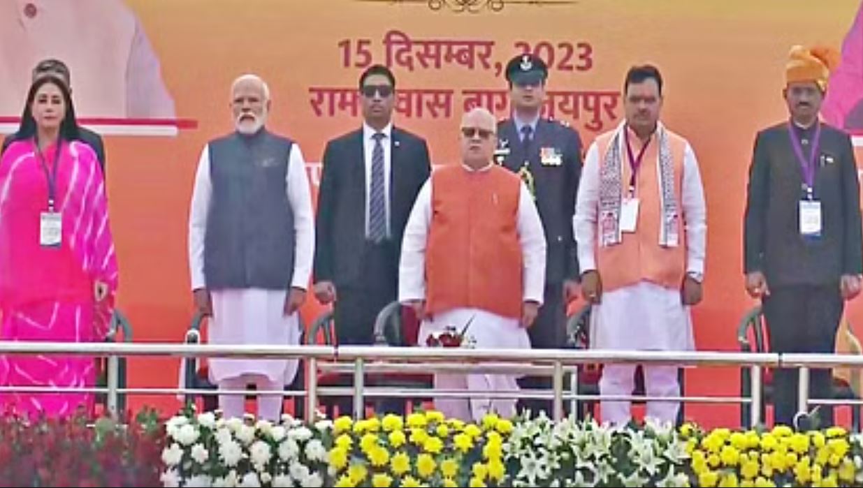 Bhajanlal Sharma took oath as the 14th Chief Minister of Rajasthan, Modi and Gehlot were present along with them.