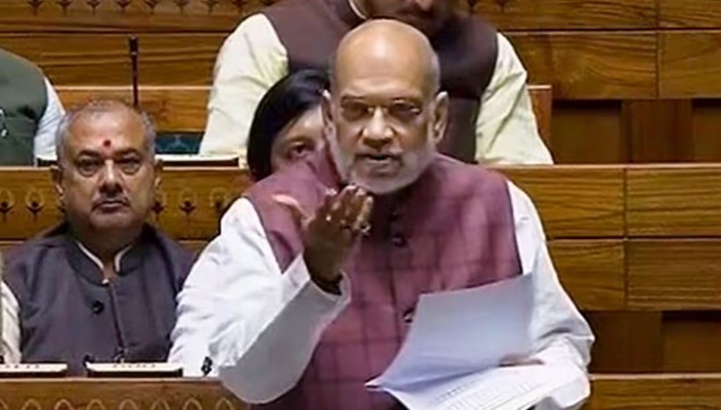 After reaching Parliament today, Amit Shah will present Jammu and Kashmir Bill in Rajya Sabha.