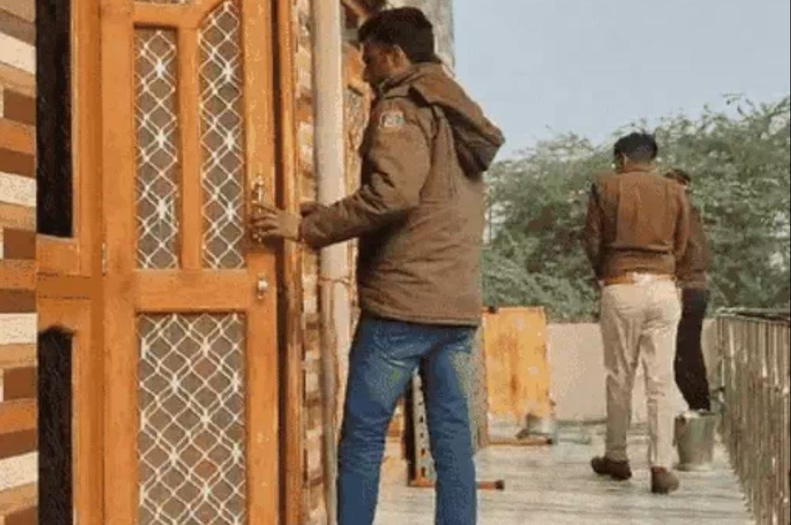 Triple murder in Rajasthan: Murder of sleeping parents and sister in the house, created panic, what is the reason?