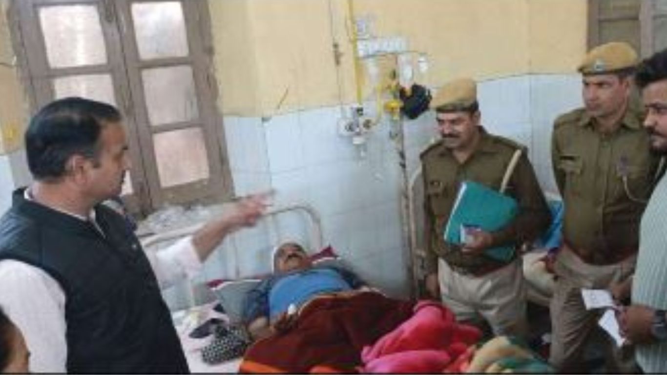 The miscreants entered the house of the head constable and his wife and attacked them with sticks and guns.