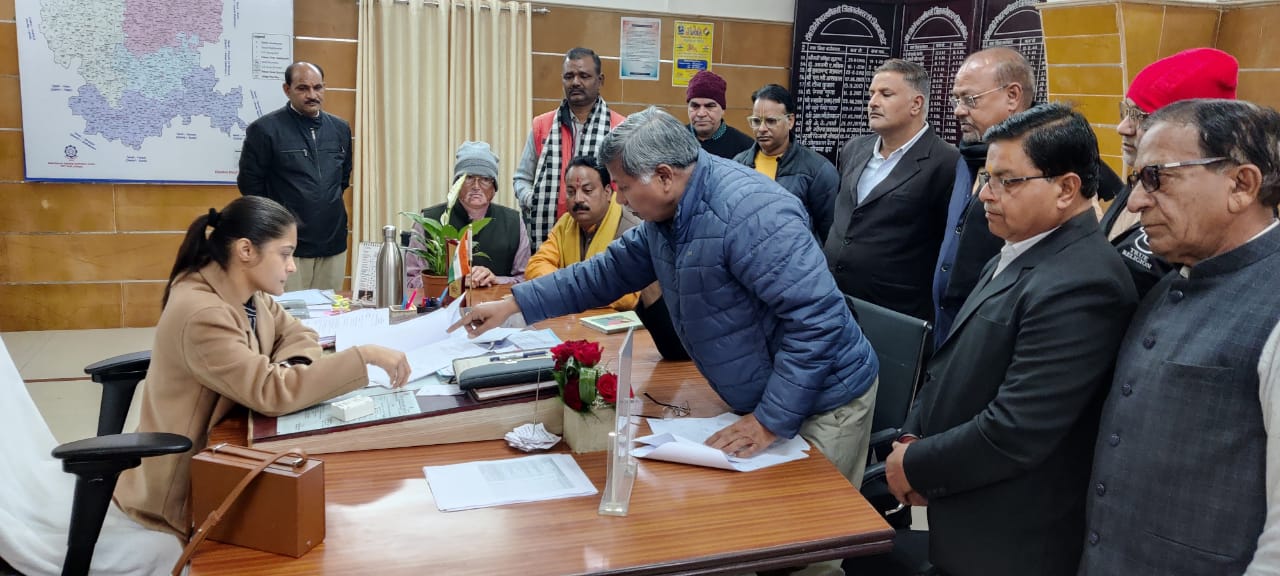 Demand to remove illegal slaughter houses, committee submitted memorandum to District Collector, warning to remove up to 18