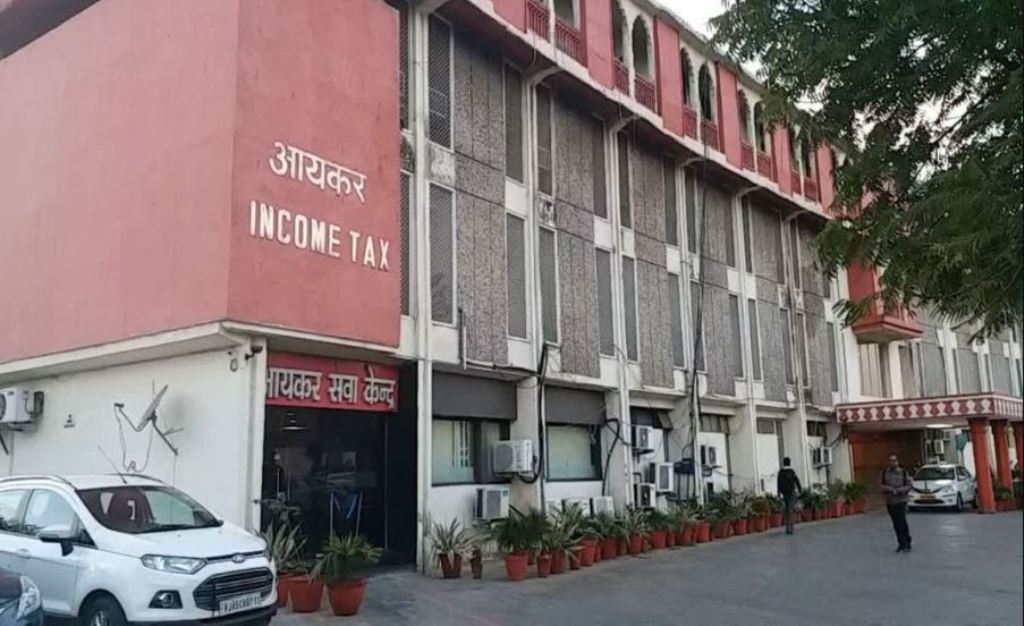 Income Tax Department raided 27 places of businessmen in Rajasthan, action taken in Kolkata-Mumbai also