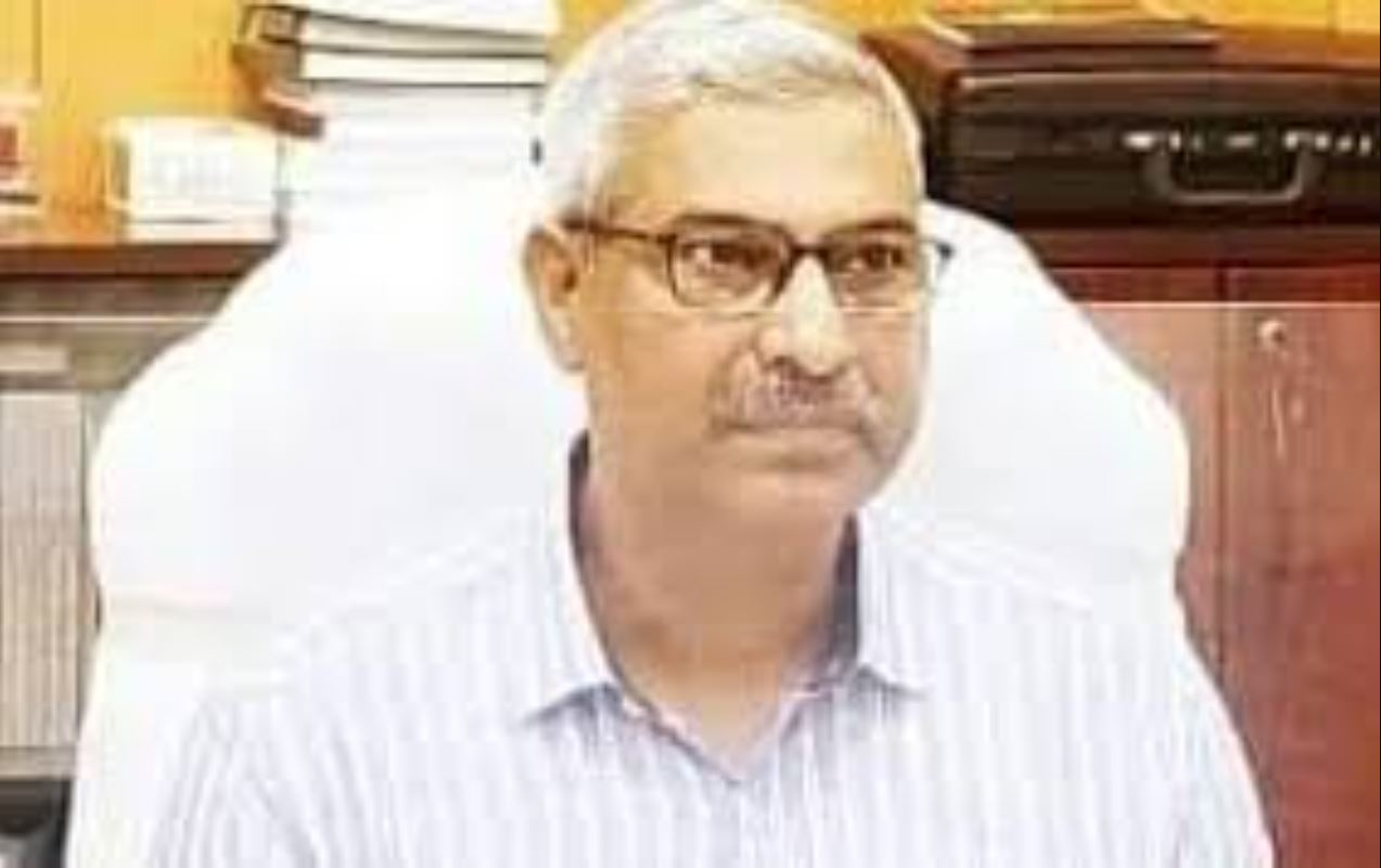 Case registered against Railway DRM under land fraud and SC-ST Act, know what is the matter