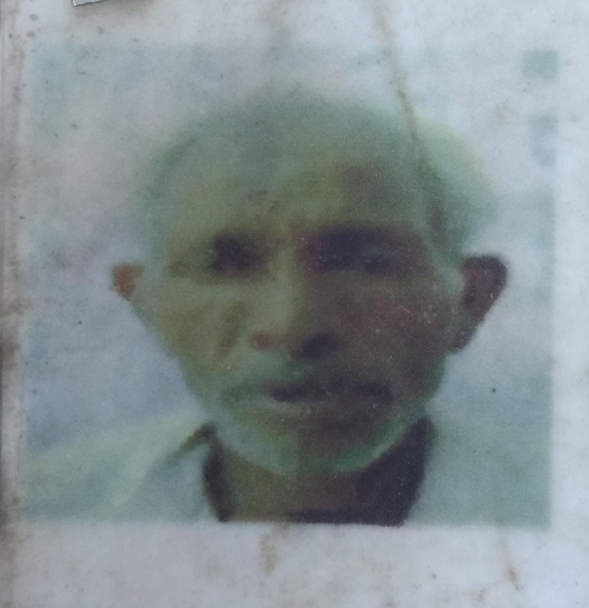 Farmer's painful death due to collision with unknown uncontrolled car, condition of family members is very bad