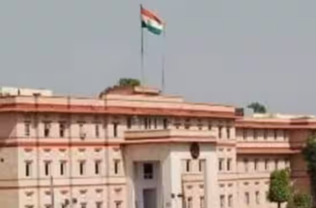 33 IAS officers transferred in Rajasthan, 8 district collectors changed, 5 given additional charge
