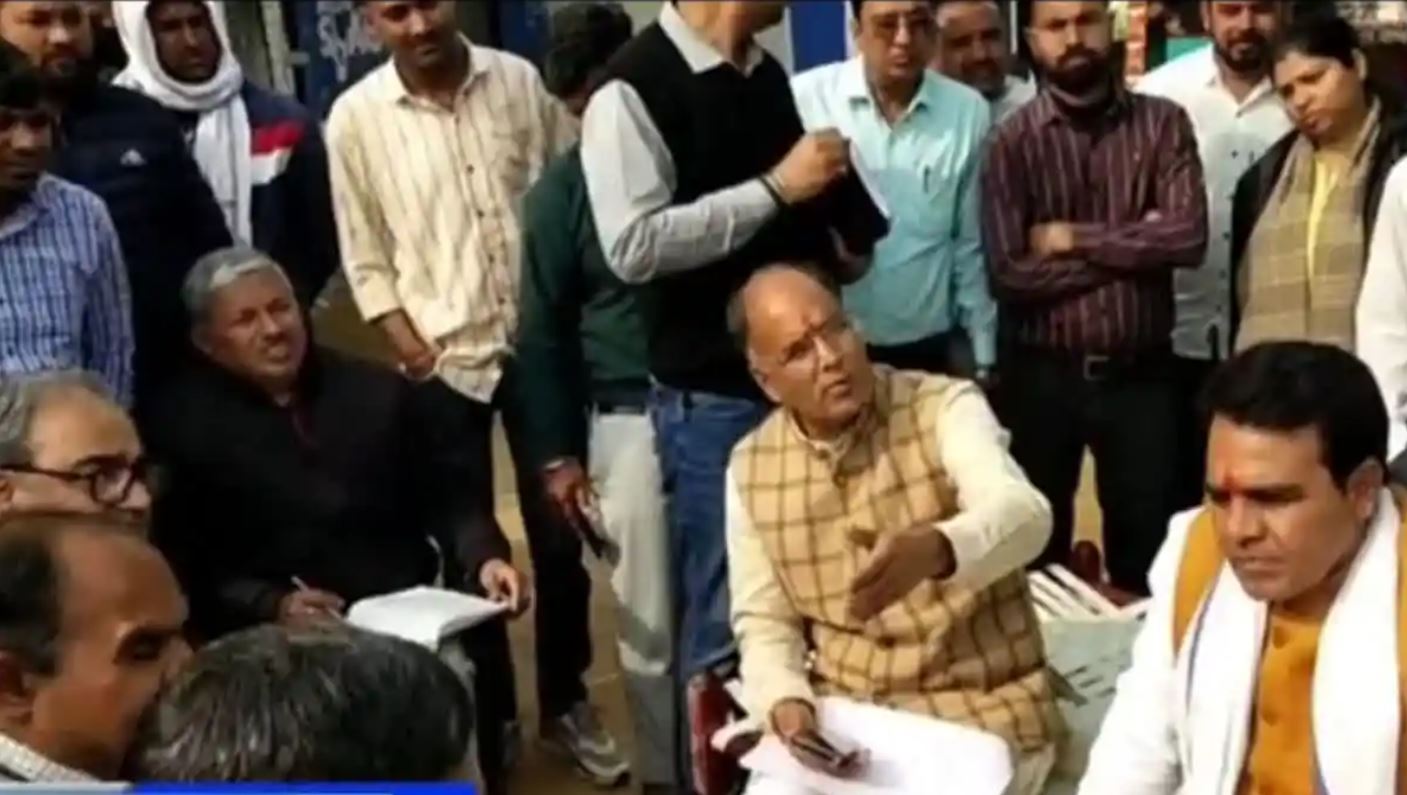 Water Supply Minister Chaudhary's visit to Dausa, 5 engineers suspended, action taken on irregularities in JJM projects