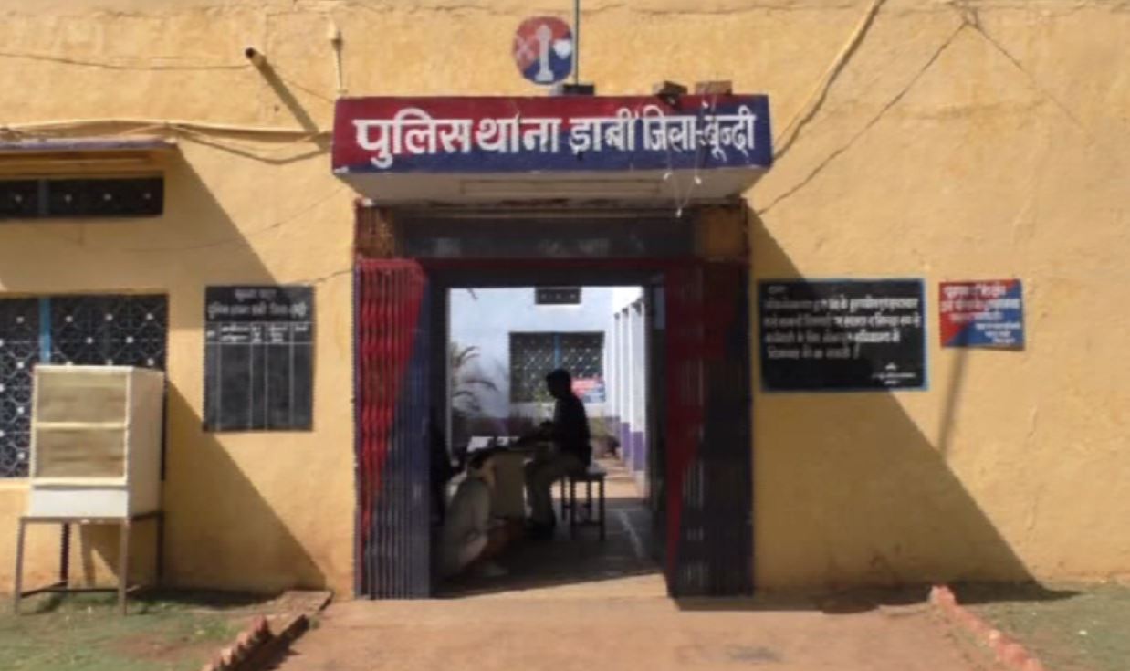 Case registered against father and son for arbitrary recovery even after repayment of loan with interest