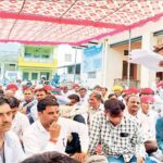 Big decision of Sakal Panch, a strong society of 60 villages, ban on pre-wedding shooting and gallery photos in marriage, groom will have to remain clean shaven.