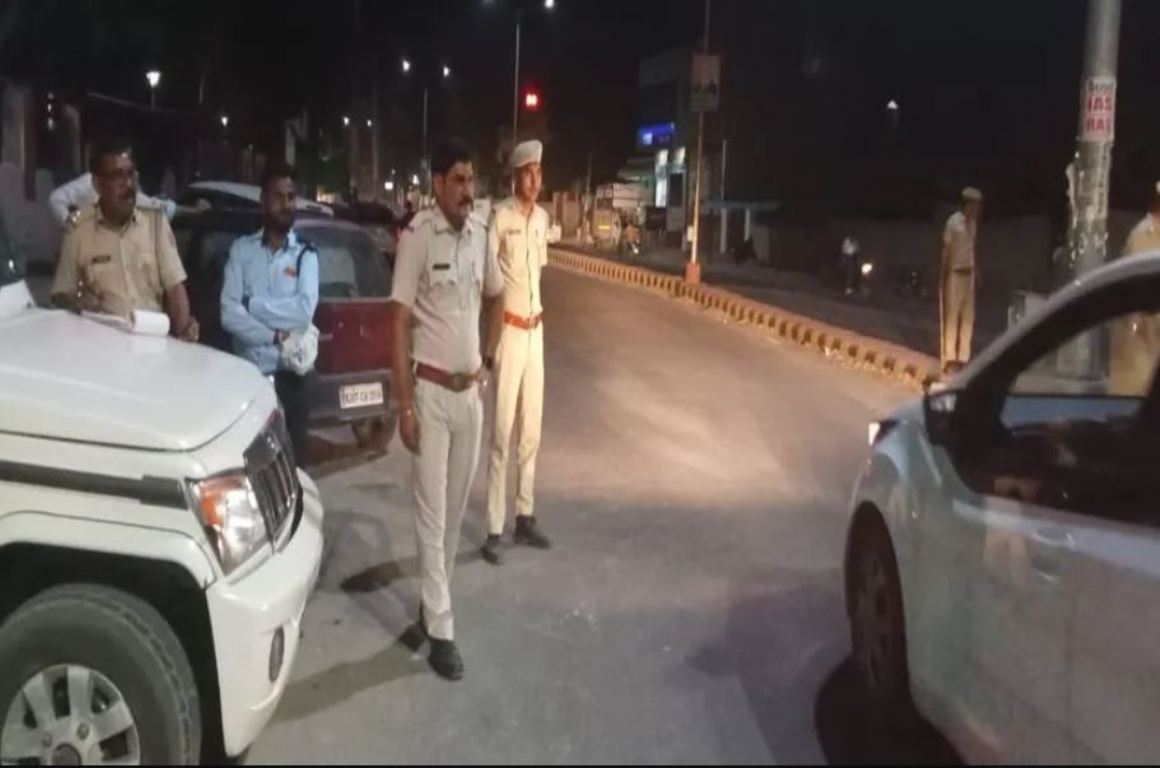 Loot of Rs 71 lakh from Gram Sevak in Muhanna, A category blockade imposed in Jaipur city