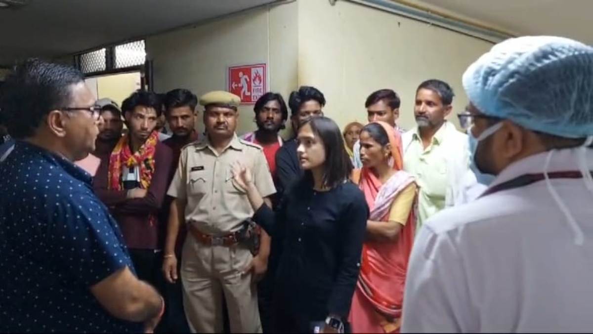 Tonk DM conducted surprise inspection, District Collector was shocked after seeing the irregularities in Mother and Child Hospital