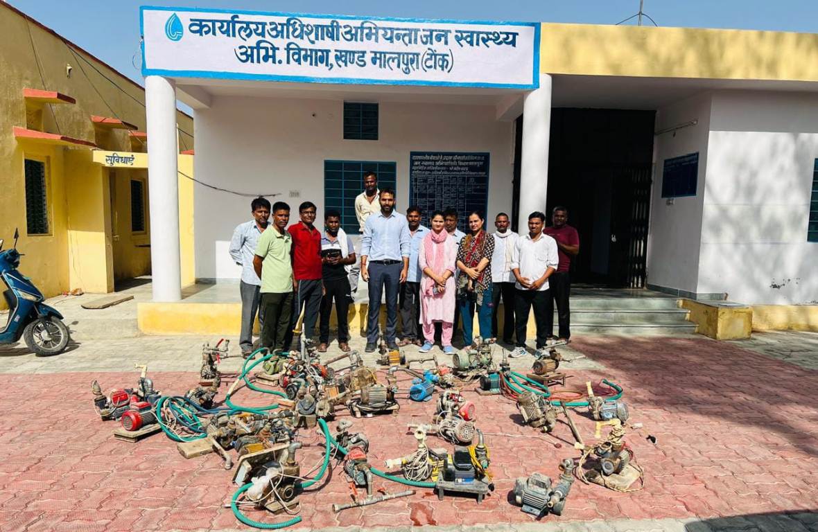 Tonk water supply department seized 34 illegal boosters and provided relief to the people.