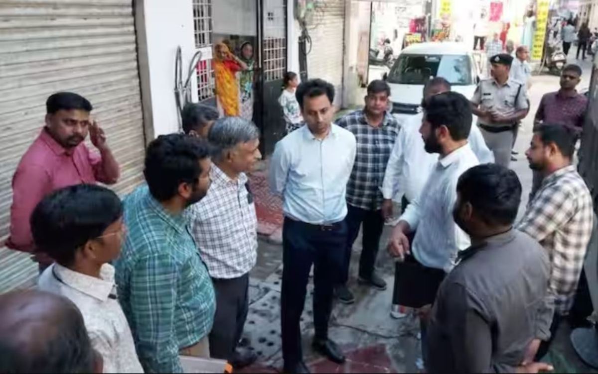 Udaipur Collector went door-to-door to ask people whether water was coming in full or not, warned officials