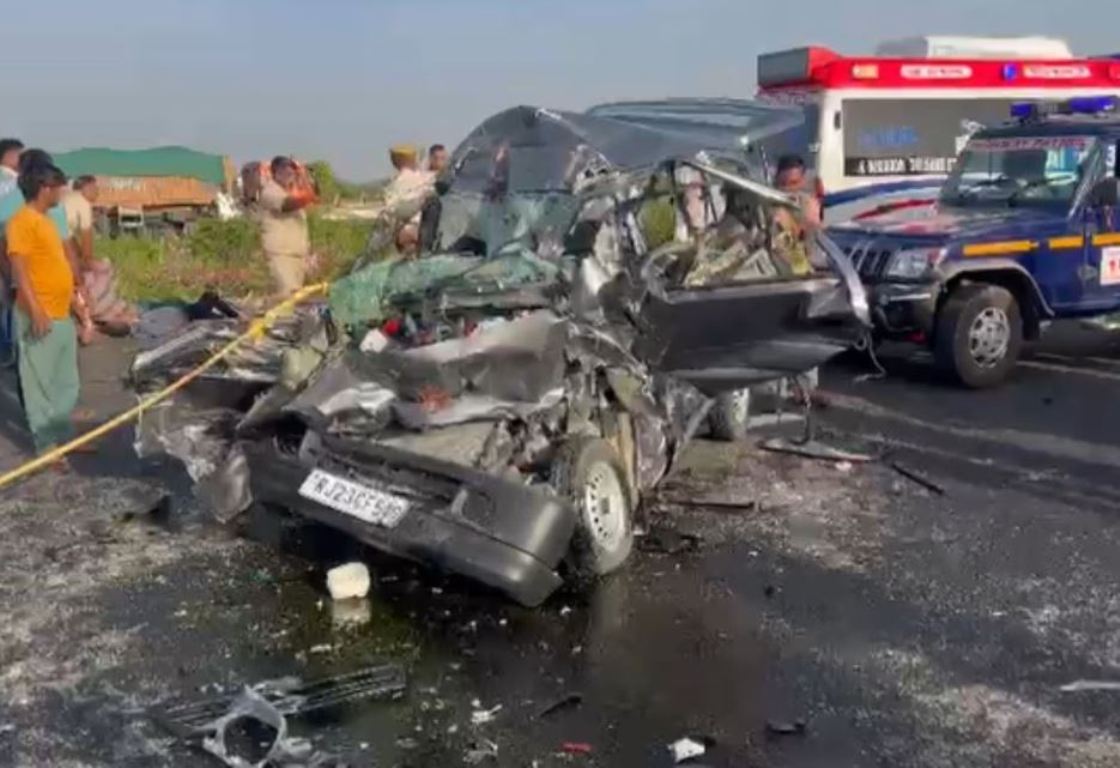 Sawai Madhopur: 6 people of the same family died in a horrific road accident on the expressway, two children seriously injured.