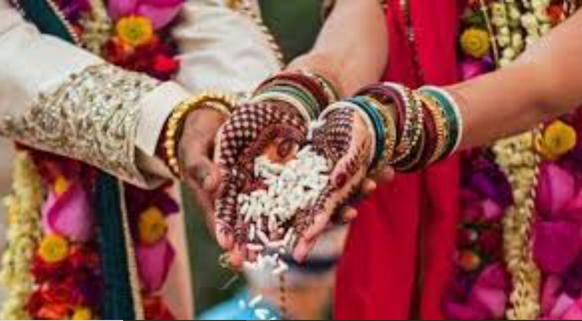Rajasthan: Mother of 5 children got married for the second time, husband was shocked to see the documents, filed a case