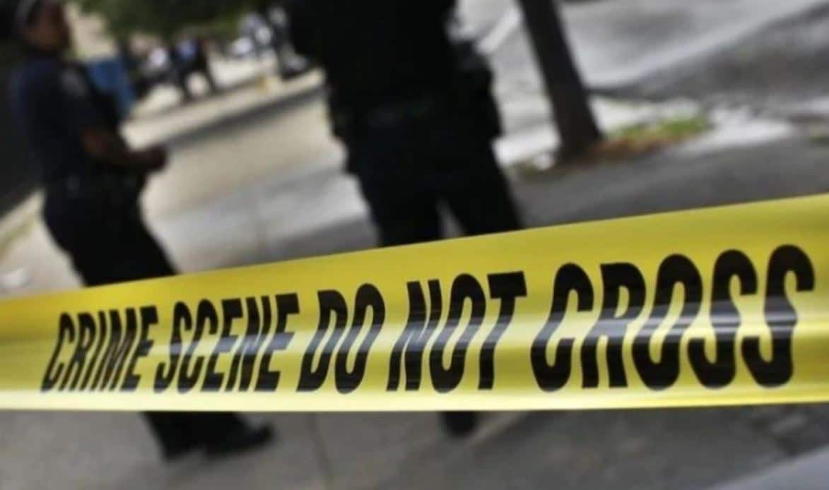 Kota: Young man murdered by crushing his head, blood stained stones and liquor bottles found at the scene of the incident