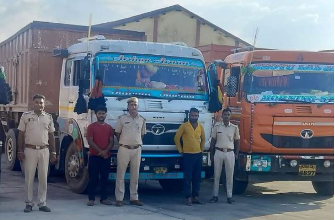 Two arrested on charges of illegal gravel transportation, three trailers seized, attempt to break blockade and run vehicle over police