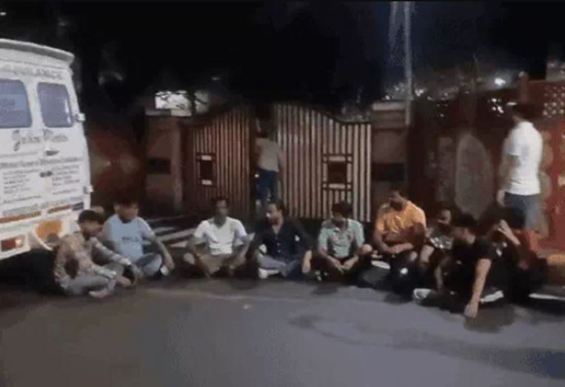 In Africa, a hostage youth was thrown from a 6-storey building, died, in Ajmer the family said - if he did not give Rs 2 crore, he would have committed murder.