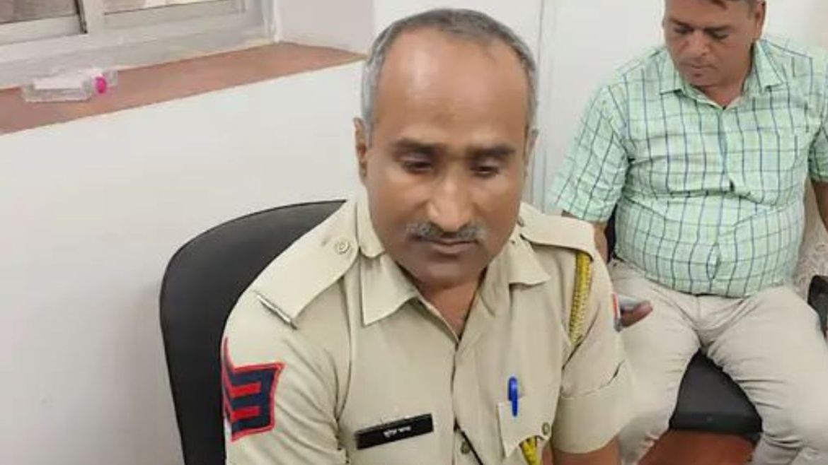 Head constable of Adarshnagar police station in Ajmer arrested by ACB Range for taking bribe of Rs 10 thousand