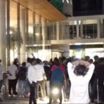 iPhone 16 sale starts in India, tremendous enthusiasm among people, long lines outside the store in Mumbai, crowd seen running