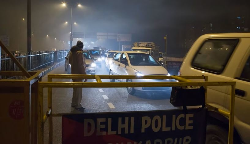 Blood and broken bangles, woman found injured on the road in Delhi at midnight
