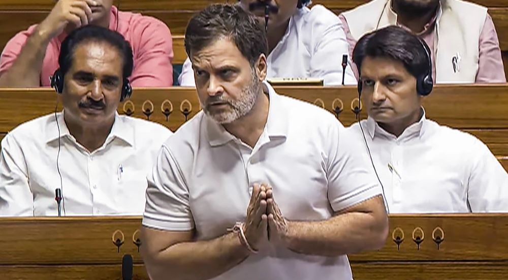 BJP ने राहुल गांधी पर लगाया राष्ट्रपति का अपमान करने का आरोप