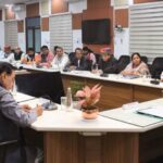 CM holds meeting with MLAs of Ajmer and Bikaner divisions, emphasizes on effective implementation of budget announcements