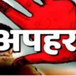 Councilor kidnapped in filmy style in broad daylight! Beaten severely with an iron pipe, pistol shown…