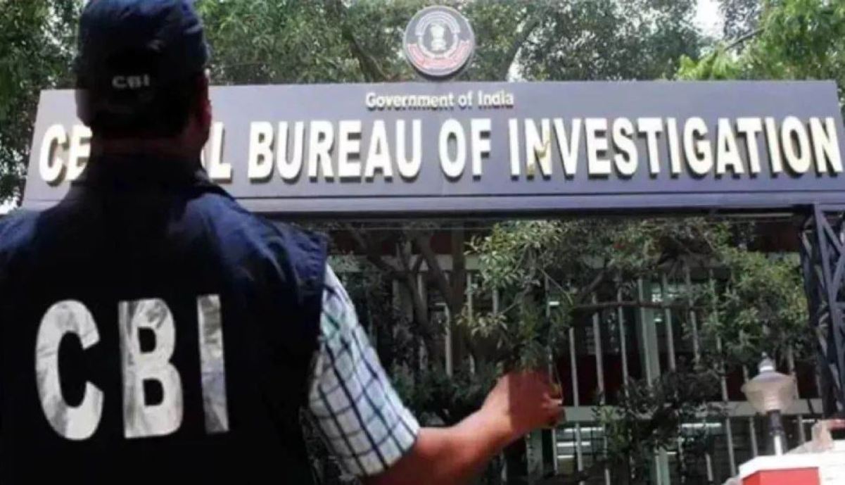 CBI registered a case against its own DSP, raided 20 locations, revealed Rs 55 lakh cash and property worth crores.