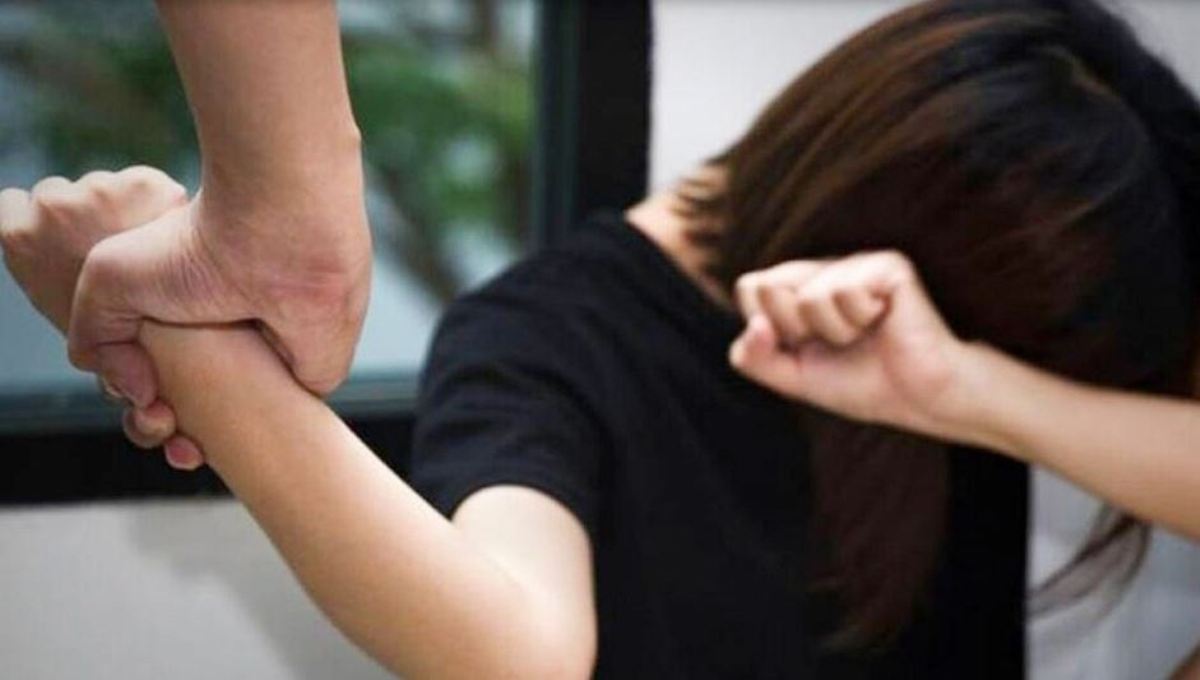 Fed up with the actions of the school teacher, a minor girl took a terrible step
