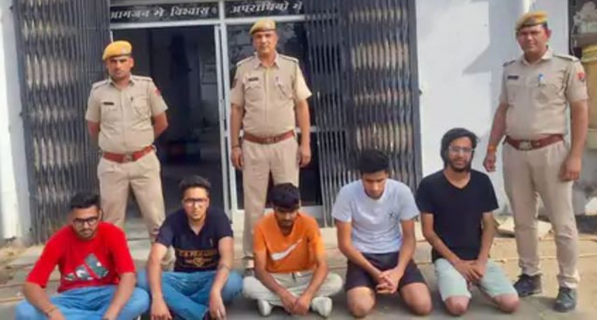 Police raid on Bhilwara farm house rave party: 14 arrested including 2 women, e-cigarettes and hookah seized