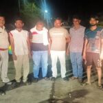 8 accused arrested for gambling with cards, 17 thousand 710 rupees seized