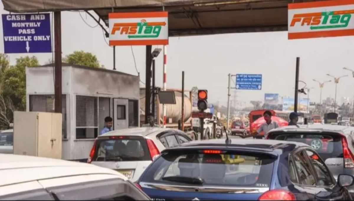 Fastag Pass: Get your car out of any toll for just 15 rupees, Gadkari's big announcement; Highway commuters are in for a treat