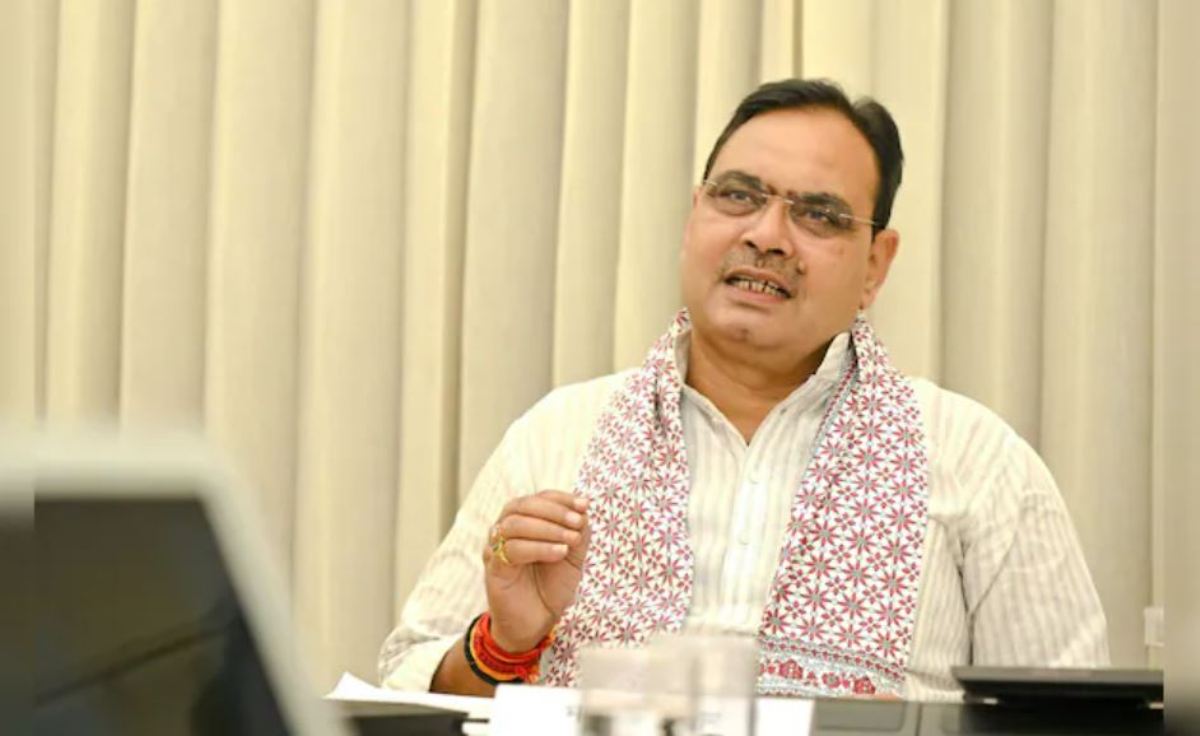 There is a ruckus in the government over the transfers of the education department in Rajasthan! The suspense over third grade teachers remains