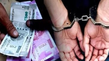 बड़ी कार्रवाई - महिला थानाध्यक्ष 20 हजार की रिश्वत लेते गिरफ्तार