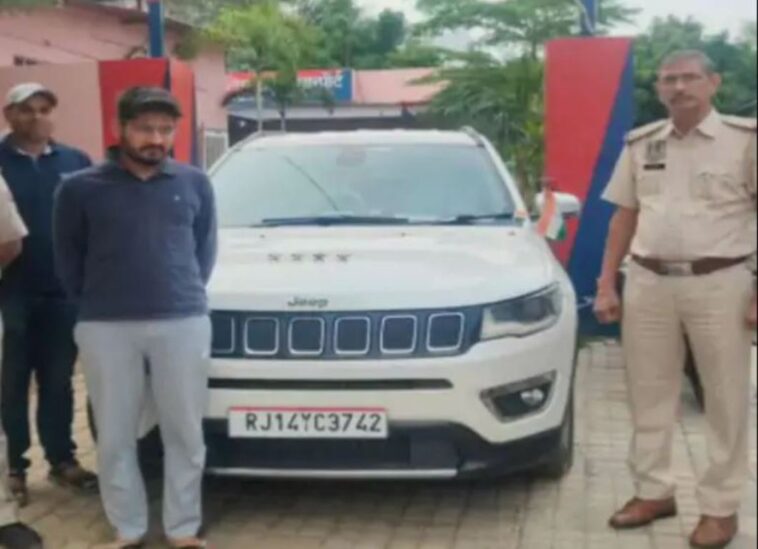 Fake OSD of Union Home Minister arrested, duped jeweller of Ahmedabad jewels, was blackmailing her and demanding ₹15 lakh